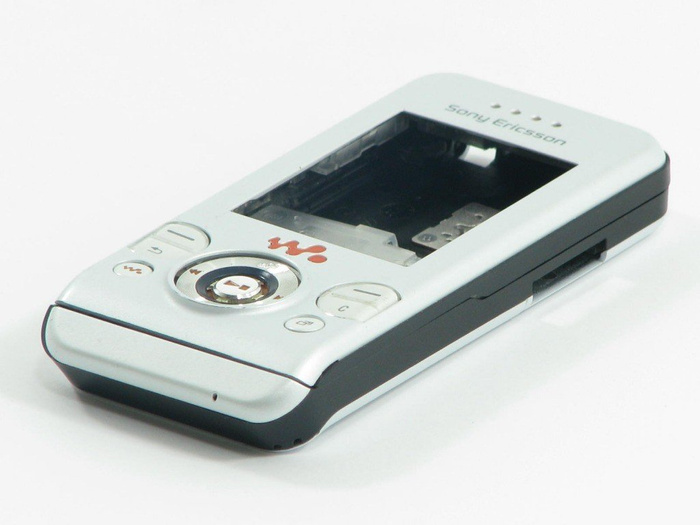 SONY ERICSSON W580i Eredeti A fokozatú fehér színben