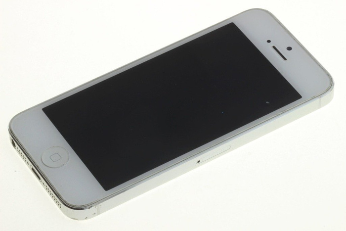 APPLE iPhone 5 16GB Silver A1429 Stupeň B