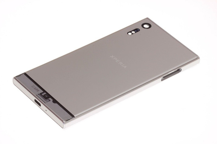 Original Battery Cover Body SONY Xperia XZ Silver Grade B