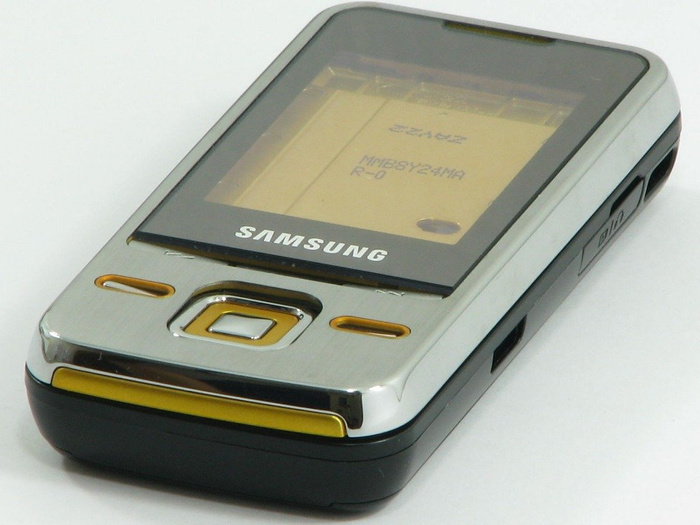 SAMSUNG M3200 Mallette complète Grade B