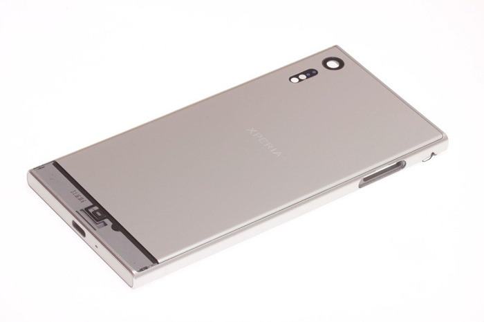 Original SONY Xperia XZ Argent Grade A Couvercle de la batterie